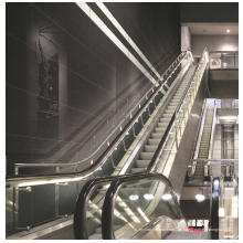 Energiesparende Handrial Auto Start Indoor Mall Rolltreppe